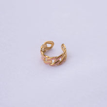 Cargar imagen en el visor de la galería, ANILLO CROSS GOLD
