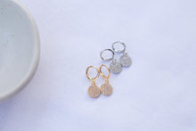 Cargar imagen en el visor de la galería, PENDIENTES CIRCLE CIRCON
