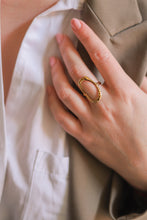 Cargar imagen en el visor de la galería, ANILLO AMELIE GOLD
