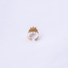 Cargar imagen en el visor de la galería, ANILLO DALIA GOLD

